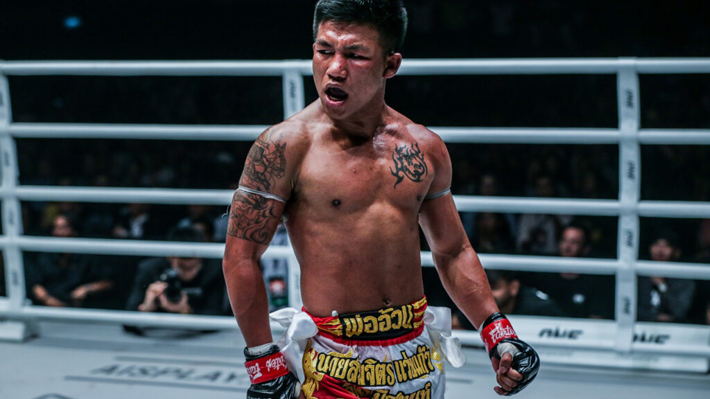 รถถังเคลื่อนไหว